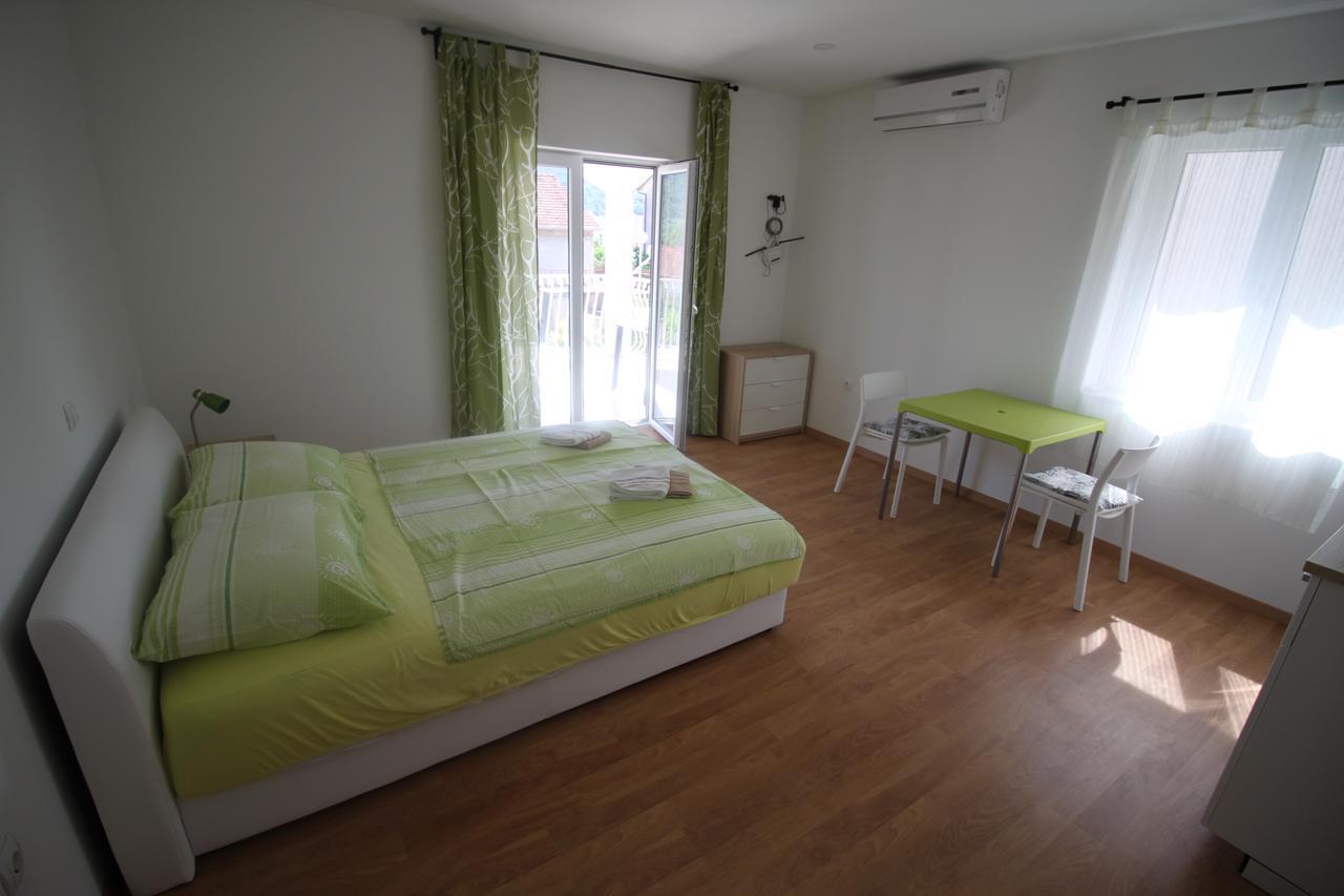 Apartments Marinko Stari Grad  Exterior foto